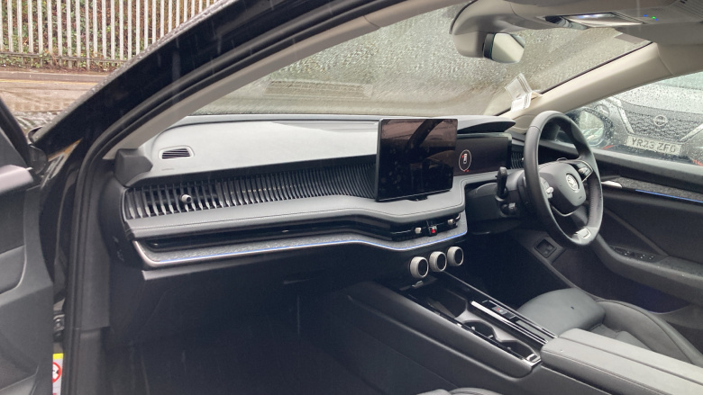 Skoda Superb 1.5 TSI iV SE L DSG 5dr Estate